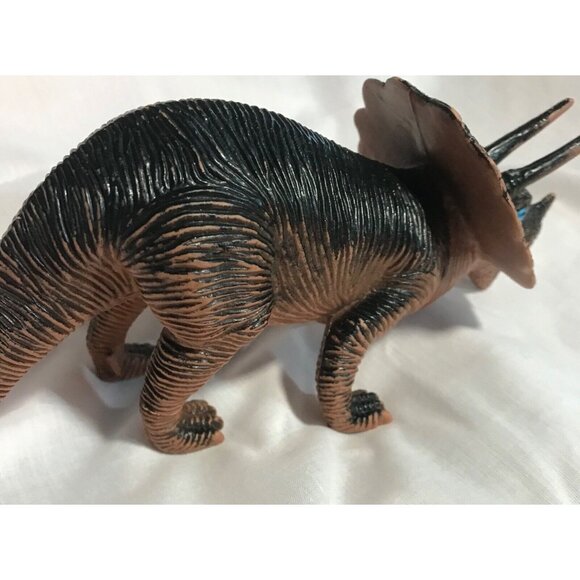 Vintage 1998 TRICERATOPS Toy Figure Dinosaur Black Brown Blue Eyes Squishy Vinyl - Picture 7 of 10